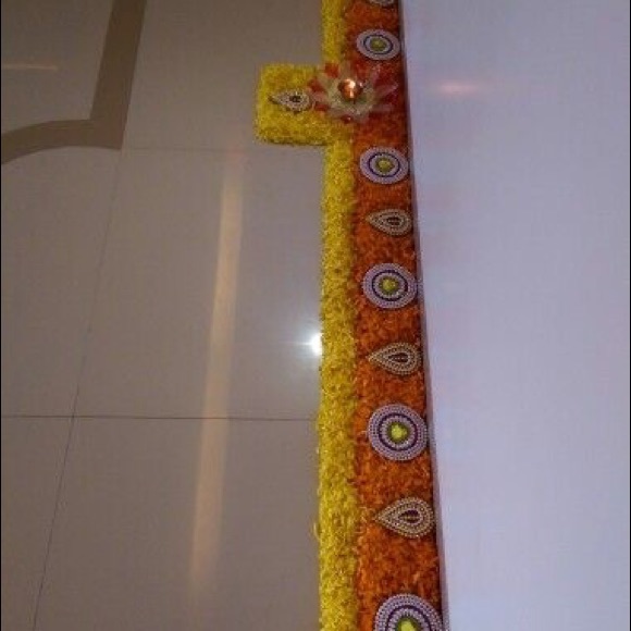 Meet your Posher, Lakshmi - Picture 4 of 4